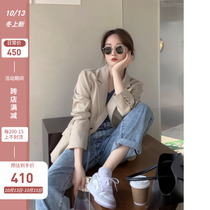 Apricot color suit jacket women spring and autumn 2021 new niche design advanced sense fried street casual temperament suit women