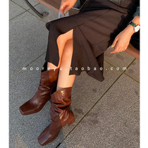 South Korean autumn and winter 2021 square head coarse heel with folds midbarrel short boots female high heel knight boots Martin boots woman retro thick