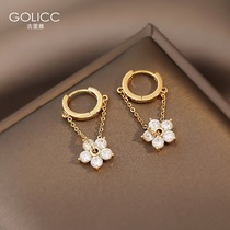 Light luxury niche design petal earrings female earrings 2021 New Tide Korean temperament Net red ear ornaments
