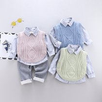 Male and female baby sweater vest three-piece spring and autumn dress 0-1-2-3 years old Korean version of tide childrens suit boy long sleeve 4