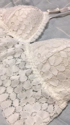 與描述一樣，款式美，穿上舒適