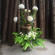 Wedding plant road guide Wedding props Creative stage decoration Forest road guide Wedding stake road guide