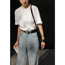 Mogas 丨 Boyfriend style is thin inside INS blogger B into the classic model bottoming out wearing a small round neck T-shirt female