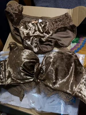 质量还行～但是实物没有图片拍的那么好看～一共买了7套～结果收到货有一款断货了～