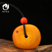 (Swallow Zhen Pin) 13 11g Natural Old Beeswax Clavicle Pendant Chicken Oil Yellow Amber Sweater Necklace Female