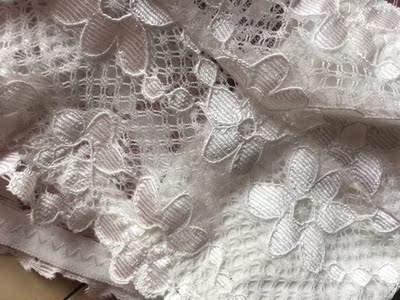 宝贝收到了。很不错的，大小正好，质量也很好的，看中的朋友们不要担心了，很好的，比超市里便宜的多，而且还不用去超市排队了。比我上次在实体店里买的好的多，以后就在这家买了，现在真是太好了。不用出门就能买到自己想要的东西。真心感谢店家