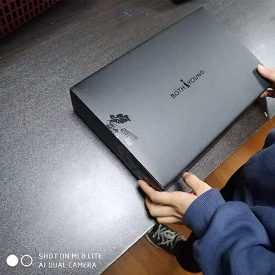 包装很好，闺蜜收到很惊喜，谢谢老板的圣诞礼物啦