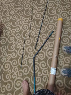 快递打开就是断的,盒子有点印子,没注意就签收了,结果老板不认账,说实话,就算不断质量也超级差,真的质量超级差,建议不要买,老板服务态度超级差,自己的货有问题,直接不认账了 快递打开就是断的,盒子有点印子,没注意就签收了,结果老板不认账,说实话,就算不断质量也超级差,真的质量超级差,建议不要买,老板服务态度超级差,自己的货有问题,直接不认账了