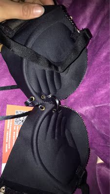 宝贝收到了，质量不用说，已经是老顾客了，这款我已经是买了第三个了，颜色不同，超聚拢的，喜欢的可以下手了。。。。