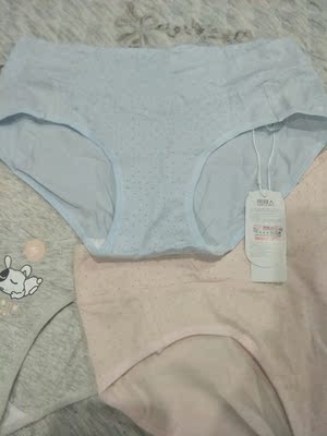 质量不错，面料细腻柔软，弹性好，穿上很舒服，没有异味，价格实惠，非常喜欢满意。