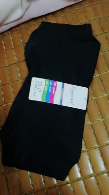 收到了,料子很舒服!看着很不错,喜欢!主要是很便宜,喜欢的赶紧下手 收到了,料子很舒服!看着很不错,喜欢!主要是很便宜,喜欢的赶紧下手