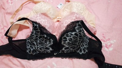 宝贝质量很好,无圈更舒适,没有压迫感,客服建议的尺码也是刚刚好,完美。赞赞赞赞赞赞。 宝贝质量很好,无圈更舒适,没有压迫感,客服建议的尺码也是刚刚好,完美。赞赞赞赞赞赞。