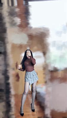 买了两个色,最早一条黑色不小心勾破了,实在太喜欢又补买了一条。 买了两个色,最早一条黑色不小心勾破了,实在太喜欢又补买了一条。