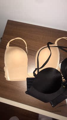 还没试 不知道咋样 买来配一个礼服的～也不用经常穿～