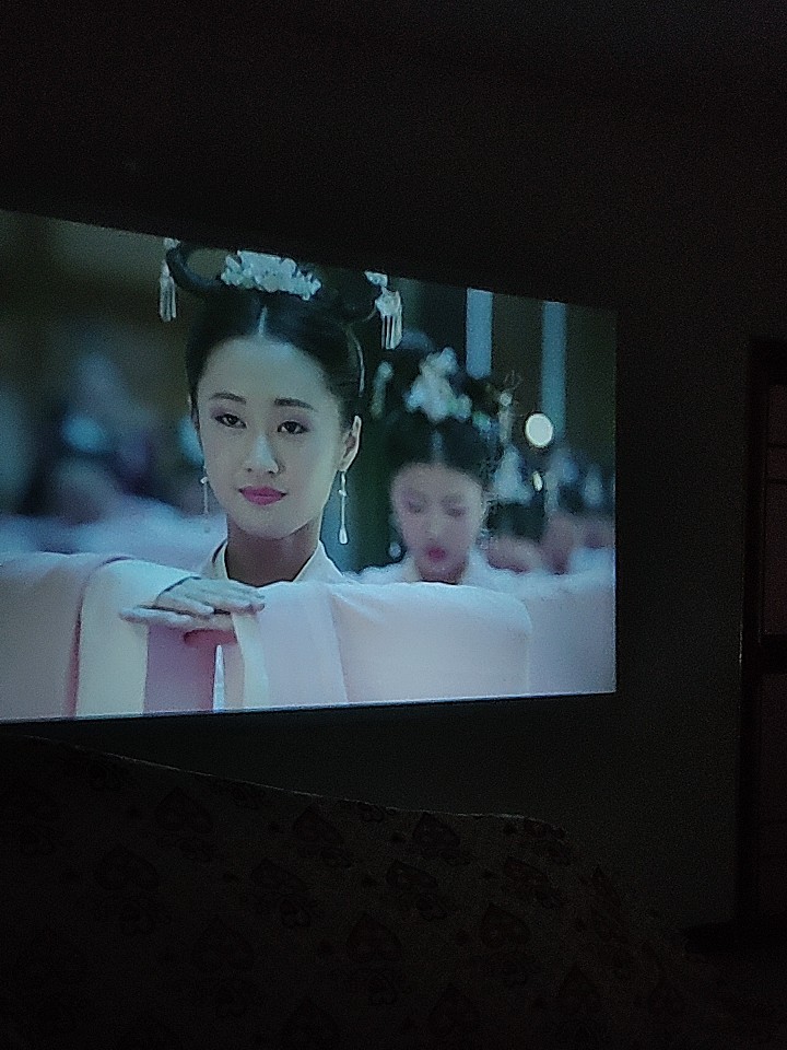 揭秘真相峰米激光电视4K Cinema Pro怎么样呢??到底质量好不好？