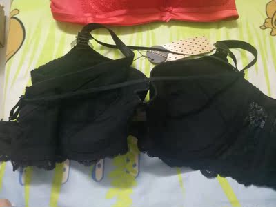 太好看了,面料舒适,穿上好性感,这个肩带有多种穿法,怎么搭配衣服都好看,做活动买的,超值,天天看这家店,经常搞活动,质量好,服务好,物流超快。 太好看了,面料舒适,穿上好性感,这个肩带有多种穿法,怎么搭配衣服都好看,做活动买的,超值,天天看这家店,经常搞活动,质量好,服务好,物流超快。