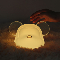Fantastic Gold Rat Nafu Flapping Light Cute Mouse Silicone Gel Seven Color Small Night Light Charging Table Lamp Sleep Bed headlights Read the lamp