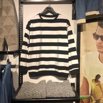 klauskobecjj mens black and white round neck cotton T-shirt mens youth autumn and winter cotton T-shirt mens T-shirt long sleeve