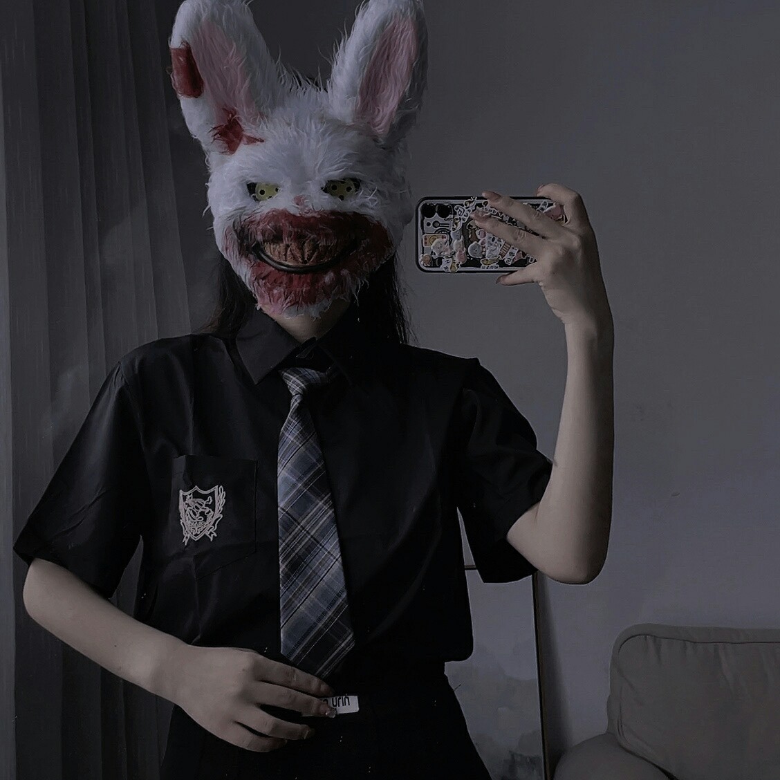 万圣节抖音同款恐怖鬼兔子毛绒可爱整蛊玩具拍照饰品恐怖装饰面具