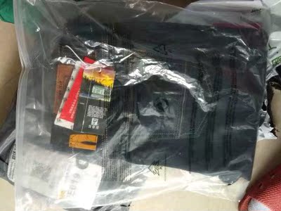 宝贝收到了，感觉款式很好，质量应该也挺好，穿的好还好再来