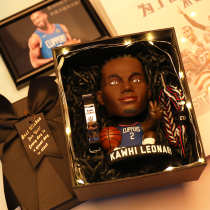 Leonard Jr. sends boys basketball starring Ring Cosby James Owen Currys hand-run model perimeter gift