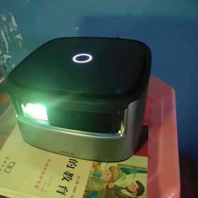 真实使用感受到底光峰小明M2激光投影仪s2怎么样，有人说不好是真的吗