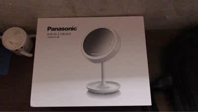 包装很精美，化妆镜很少女，电还挺耐用的，用了有一段时间了，挺满意的！