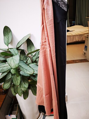 双11买的东西里面最最最满意的了,还会回购其他款式。质量特别好,价格特别便宜,我是最懒的评价的人,很多包裹里都有好评返现我都无动于衷,这个评价发自内心的,哈哈。太值了,已经分享给闺蜜,还会回购。车线精致,面料考究,一点也看不出来这么便宜啊,太满意了,只要身材自信就大胆买吧。 双11买的东西里面最最最满意的了,还会回购其他款式。质量特别好,价格特别便宜,我是最懒的评价的人,很多包裹里都有好评返现我都无动于衷,这个评价发自内心的,哈哈。太值了,已经分享给闺蜜,还会回购。车线精致,面料考究,一点也看不出来这么便宜啊,太满意了,只要身材自信就大胆买吧。