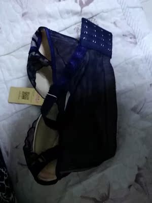 宝贝收到了,质量很好,穿着很舒服,店家服务态度很好,物流也很给力,还会继续光临的 宝贝收到了,质量很好,穿着很舒服,店家服务态度很好,物流也很给力,还会继续光临的