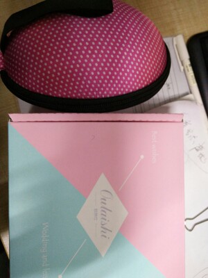 收到快递了，买来拍照穿或者参加晚会穿，没有什么味道，挺好的。很满意的一次购物了