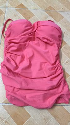 很好，明天去泡温泉就用上，很有胸型，胸小妹纸的福音！