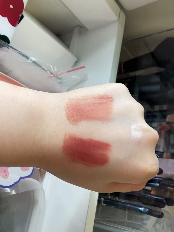 平价眼影口红唇彩/唇蜜/唇釉口碑怎样?详细解密有谁用过?