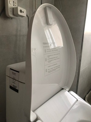 看到网友提问海尔 V6-5227智能马桶盖怎么样,质量差不差呢!