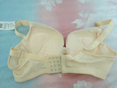 都市丽人的内衣第一次网上买，说实话与实体店的质量还是有区别的，不过也能穿，习惯好评！