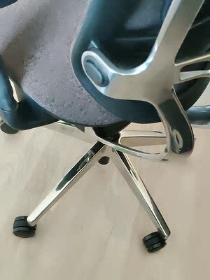 请问大家Ergoup有谱人体工学椅怎么样吗?谁知道质量揭露差不差?
