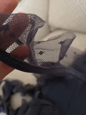 泳衣质量很好，细节图里可以看得到。颜色，样式都很貌美，推荐大家入手