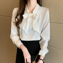 Tide Card Small Crowdsourced Light Cooked Wind Shirt Woman 2022 Chunqiu New Womens Fitted Butterfly Knot Professional with little fragrant wind blouses