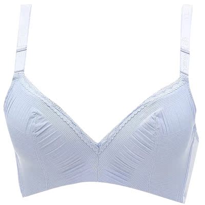 穿着合适,颜色很正,活动期间买特别划算,一下买了三件,真的很满意啊 穿着合适,颜色很正,活动期间买特别划算,一下买了三件,真的很满意啊