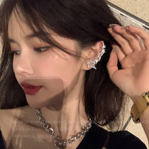 Sweet cool wind ~ trendy star earrings stud earrings single asymmetric new earrings 2021 explosive Net red earrings