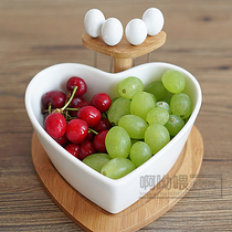 Western-style creative pure white ceramic bowl with tray rack fruit fork heart-shaped fruit plate love noodle bowl tableware set