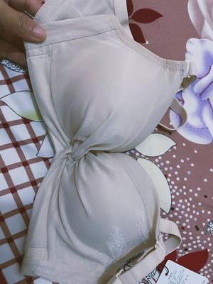 钢圈聚拢加厚小胸胸罩收副乳防下垂调整型上托文胸套装 - 买家秀图片