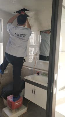 如何评价阿里斯顿和史密斯电热水器那个好，使用分享感受，值得一看！