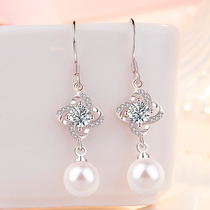 S925 Pure Silver Four-leaf Grass Earrings Earrings Earrings Accessories New Tide Net Red Ear Hook Valentines Day Gifts Girlfriend A