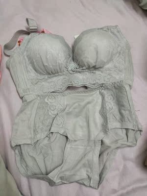 一直在这家买内衣，棒棒哒，哈哈哈哈～