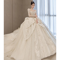 Long-sleeved main wedding dress 2022 new bride French heavy industry luxury fugitive princess big trailing dress light winter