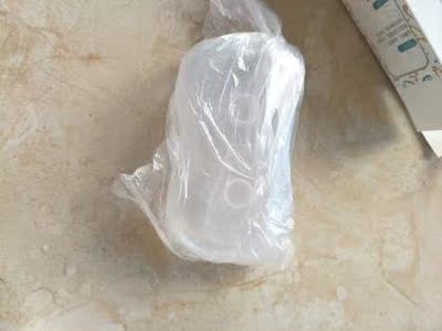 哇塞塞！真的是太棒了！炒鸡实惠昂！真滴值！到货的速度非常快的。物流很快！哈哈同事也喜欢。这家的客服服务热情的没话说,谢谢！五分好评！赞赞赞！嘤嘤嘤嘤婴~乳头保护贴收到了，质量很好，材质柔软、超薄的，没有气味，非常满意物流很快，包装很好，材质很软，值得购买，很适合宝宝刚出牙的宝妈使用！宝贝收到了，很薄很软，没有异味。客服小姐姐态度很好，有问题及时解决，值得推荐。宝贝收到，材质很好，物美价廉，推荐购买奶嘴性价比高，宝宝用的也不错，之前吸我乳头吸不出来，现在用上这款神器，孩子吃奶也不用愁了，神器的边缘超薄，物流速度也快，客服态度也挺好