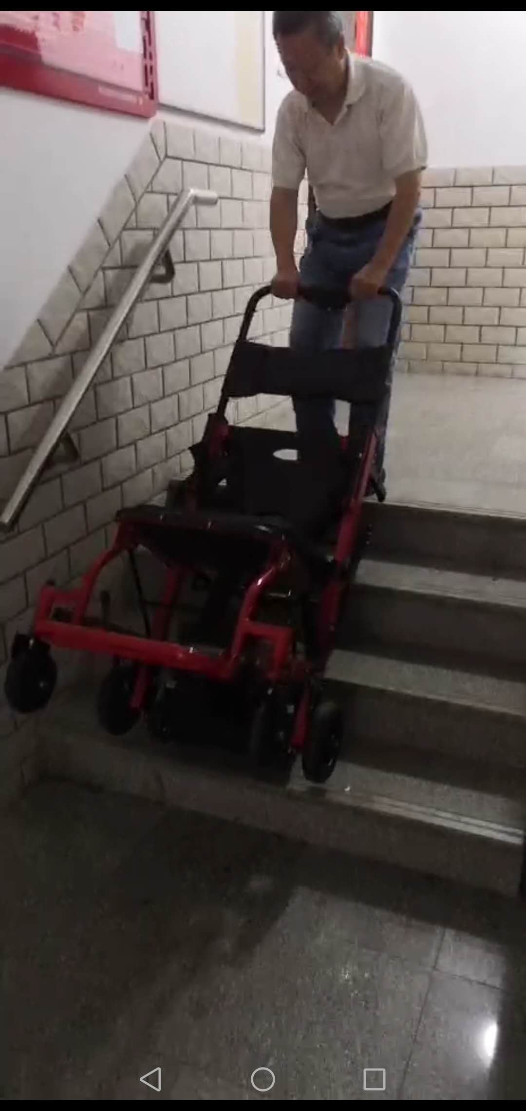 和美德电动爬楼轮椅究竟好不好呢
