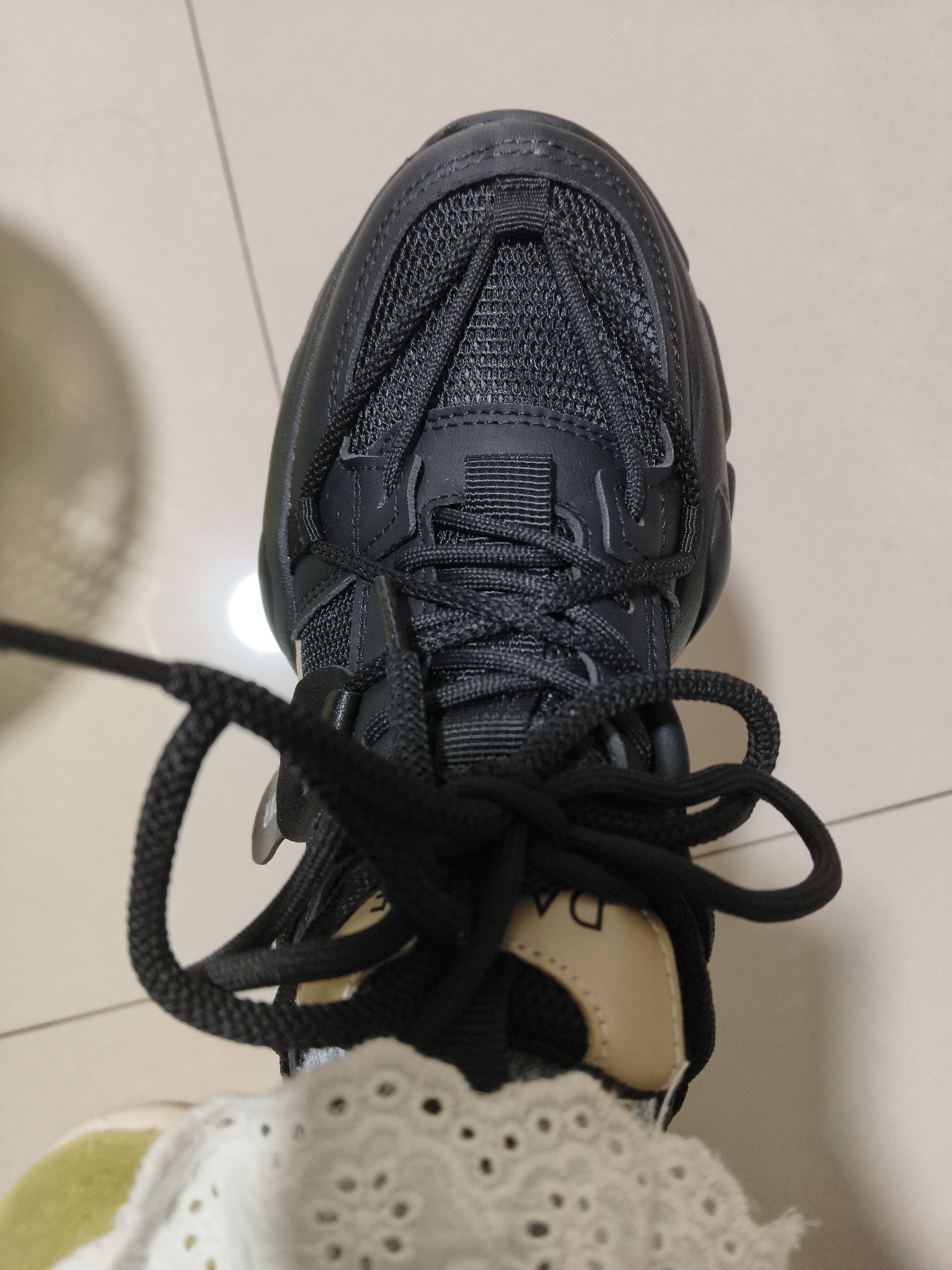 达芙妮运动网鞋女镂空透气夏薄款2024新款网面鞋厚底老爹鞋显脚小