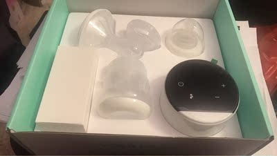 东西已收到,包装蛮精致,送了一小盒储奶袋,先囤货,等到时候生了之后使用在来反馈~ 东西已收到,包装蛮精致,送了一小盒储奶袋,先囤货,等到时候生了之后使用在来反馈~