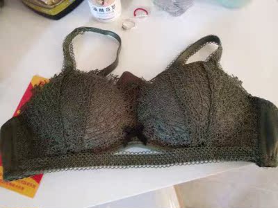 内衣不错，一下买了三件，很划算